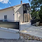 Aryve Boutique-ferienvilla Mit Meerblick, Pool Und Design-interieur In * Bribir (Primorje-Gorski Kotar)