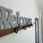 Apartament Aryve Boutique-ferienvilla Mit Meerblick, Pool Und Design-interieur In