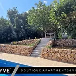 Aryve Boutique-ferienvilla Mit Meerblick, Pool Und Design-interieur In Apartament