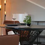 Aryve Boutique-ferienvilla Mit Meerblick, Pool Und Design-interieur In Apartament *