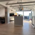 Aryve Boutique-ferienvilla Mit Meerblick, Pool Und Design-interieur In Apartament *