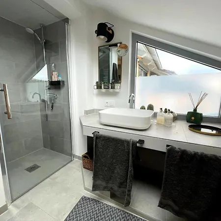 Lejlighed Aryve Boutique-ferienvilla Mit Meerblick, Pool Und Design-interieur In