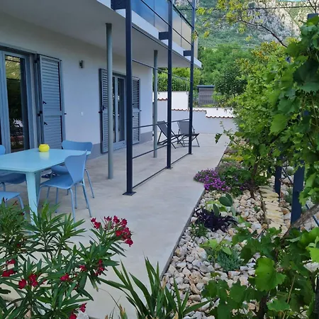 Lejlighed Aryve Boutique-ferienvilla Mit Meerblick, Pool Und Design-interieur In Bribir (Primorje-Gorski Kotar)