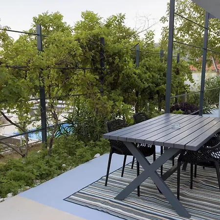 Aryve Boutique-ferienvilla Mit Meerblick, Pool Und Design-interieur In Bribir (Primorje-Gorski Kotar)