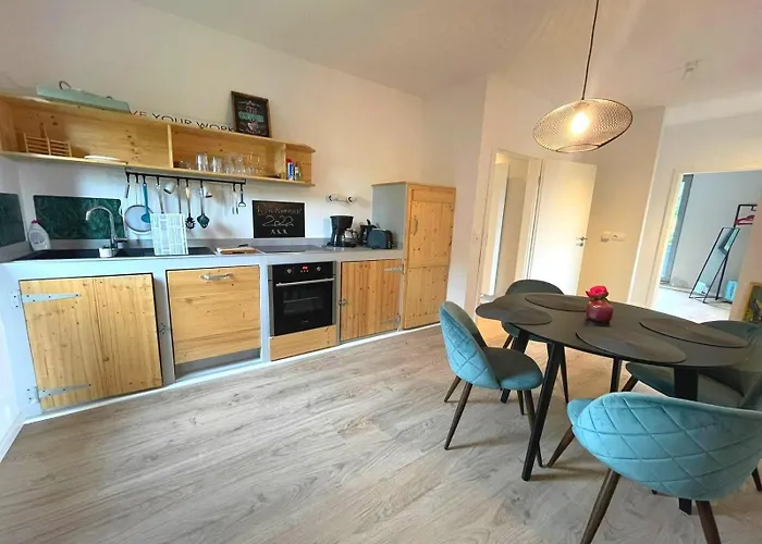 Aryve Boutique-ferienvilla Mit Meerblick, Pool Und Design-interieur In