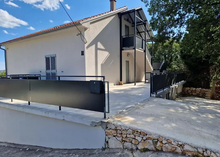 Aryve Boutique-ferienvilla Mit Meerblick, Pool Und Design-interieur In * Bribir (Primorje-Gorski Kotar)