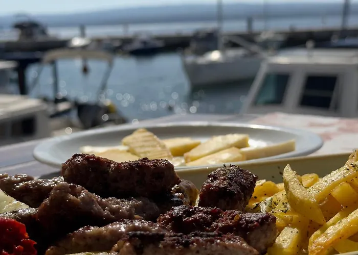 Apartmán Aryve Boutique-ferienvilla Mit Meerblick, Pool Und Design-interieur In *