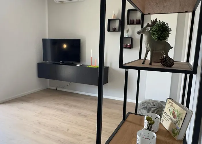 Aryve Boutique-ferienvilla Mit Meerblick, Pool Und Design-interieur In Apartmán