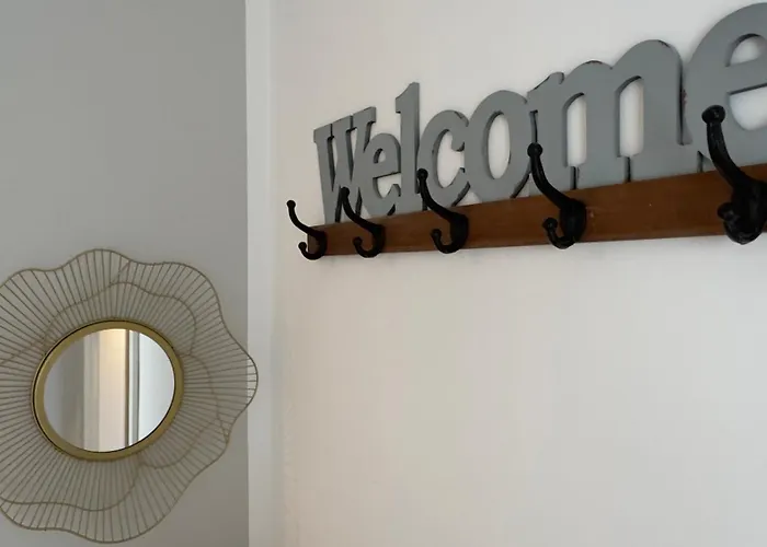 Aryve Boutique-ferienvilla Mit Meerblick, Pool Und Design-interieur In Apartmán