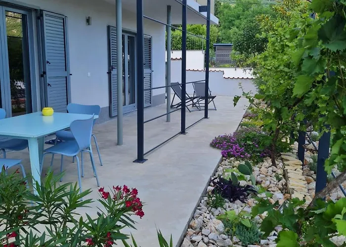 Apartmán Aryve Boutique-ferienvilla Mit Meerblick, Pool Und Design-interieur In Bribir (Primorje-Gorski Kotar)