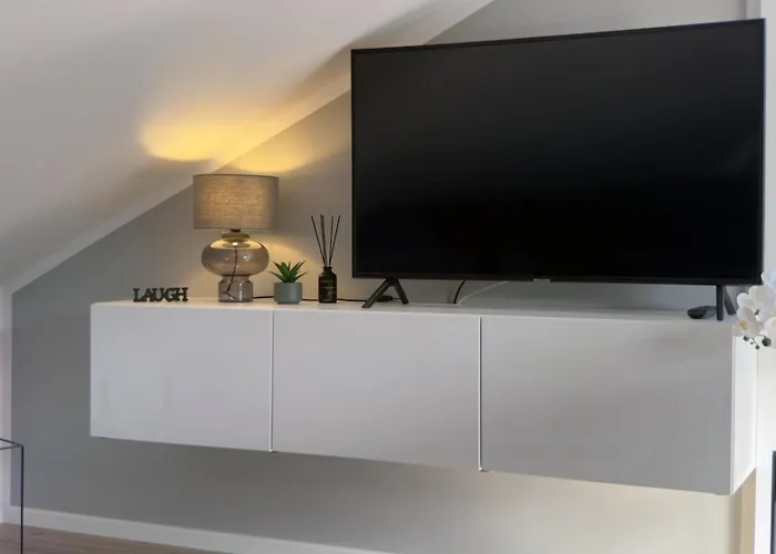 Aryve® Boutique-ferienvilla Mit Meerblick, Pool Und Design-interieur In Apartment *